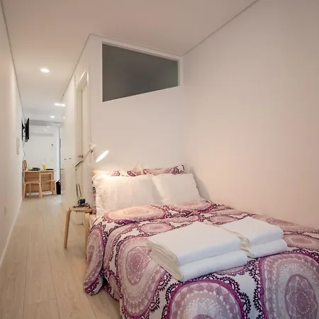 Kissen-appartement Im Historischen Zentrum By Interhome 아베이루