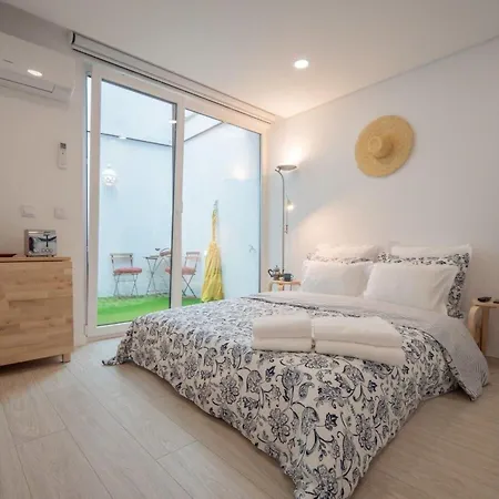 Kissen-appartement Im Historischen Zentrum By Interhome 아베이루